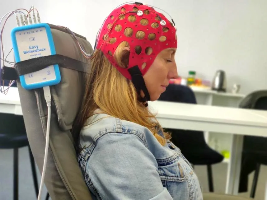 Terapia biofeedback – odkryj, na czym polega i jak może pomóc w codziennym życiu