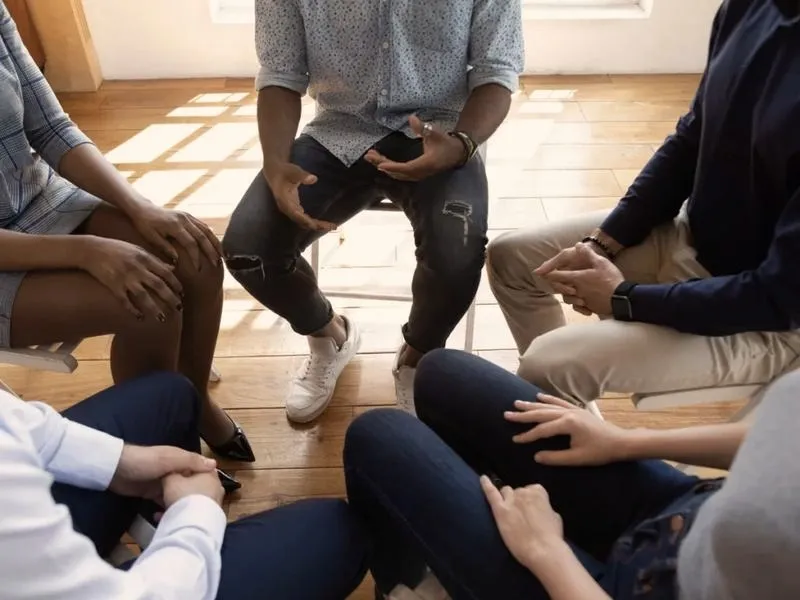 Terapia odwykowa – jak działa i co warto wiedzieć?